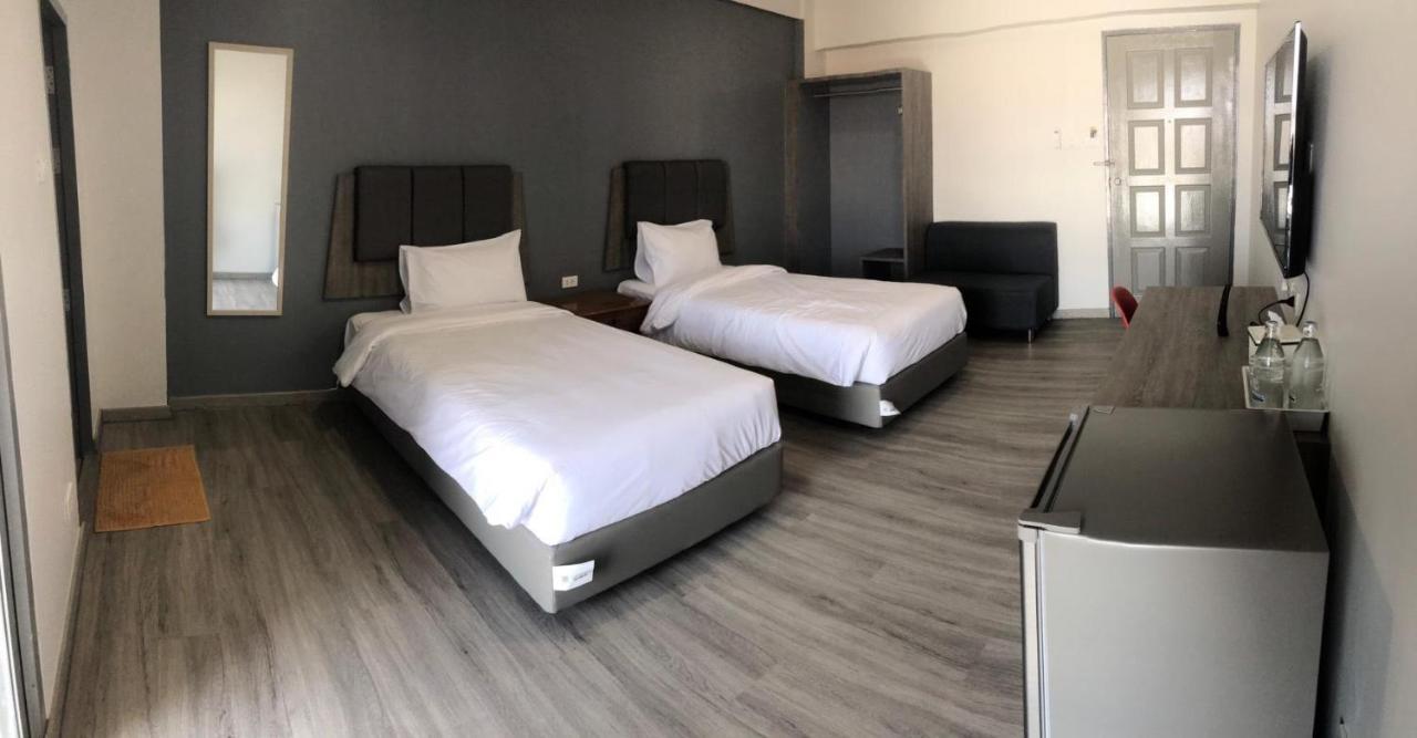 Neo Hotel Khon Kaen Exterior photo